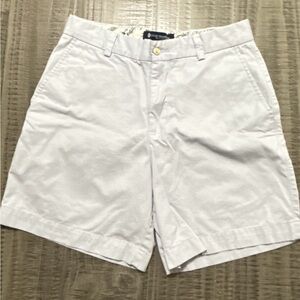 Stylish White Flat Front Men's Shorts by State Traditions